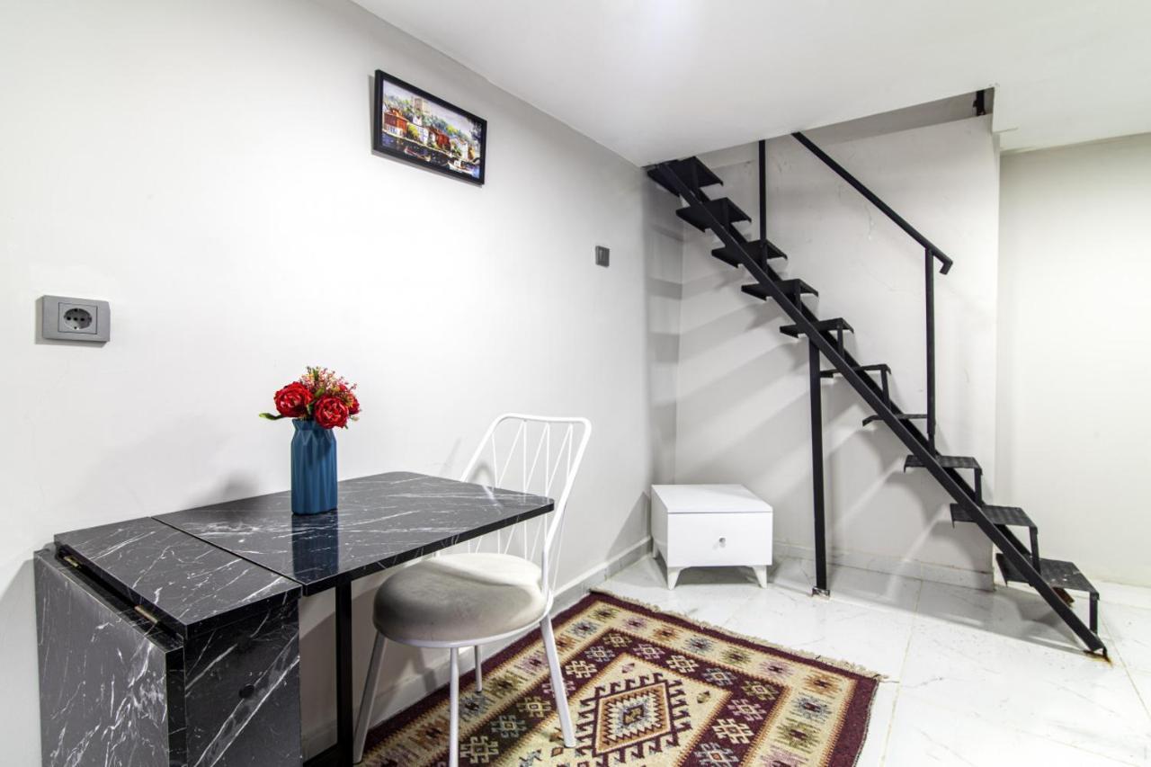 Modern Flat In The Heart Of Beyoglu Appartamento Provincia di Provincia di Istanbul Esterno foto