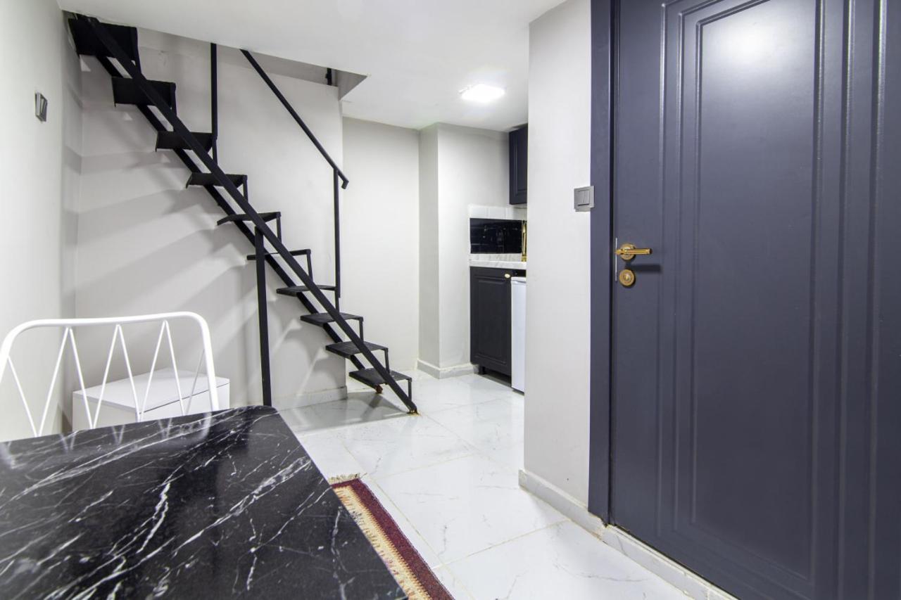 Modern Flat In The Heart Of Beyoglu Appartamento Provincia di Provincia di Istanbul Esterno foto